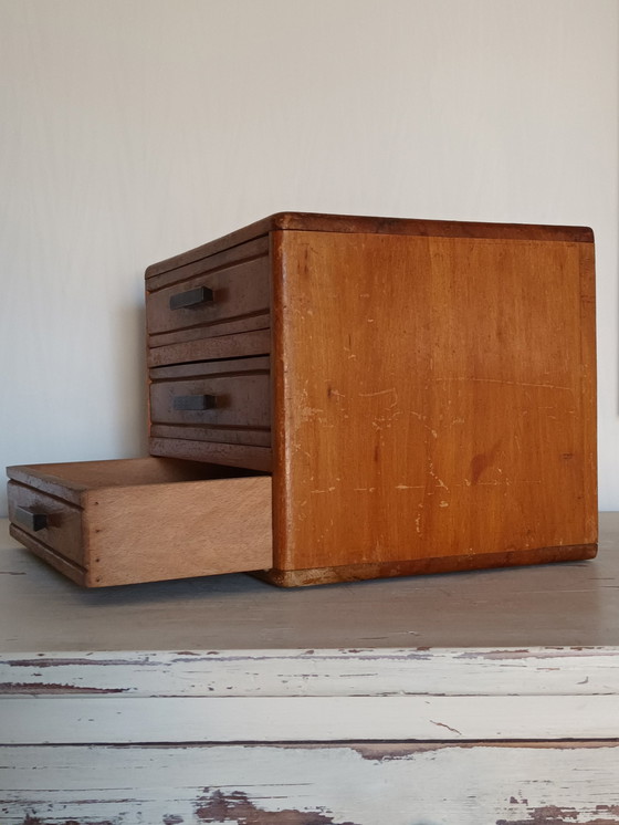 Image 1 of Clasificador de mesa vintage 