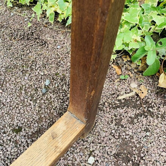 Image 1 of Vintage honey-colored oak table