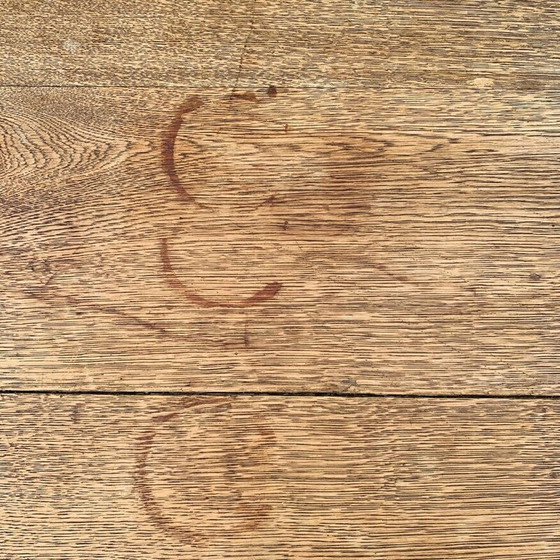Image 1 of Vintage honey-colored oak table