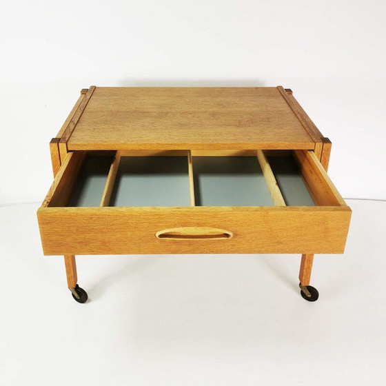 Image 1 of Vintage mobile table in oak wood, Denmark 1960