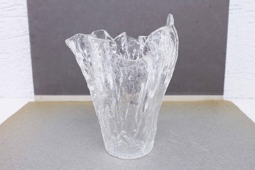 Vase en verre courbé des années 70