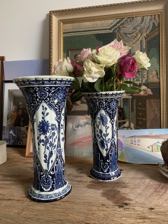 Image 1 of 2x Vases Delftware