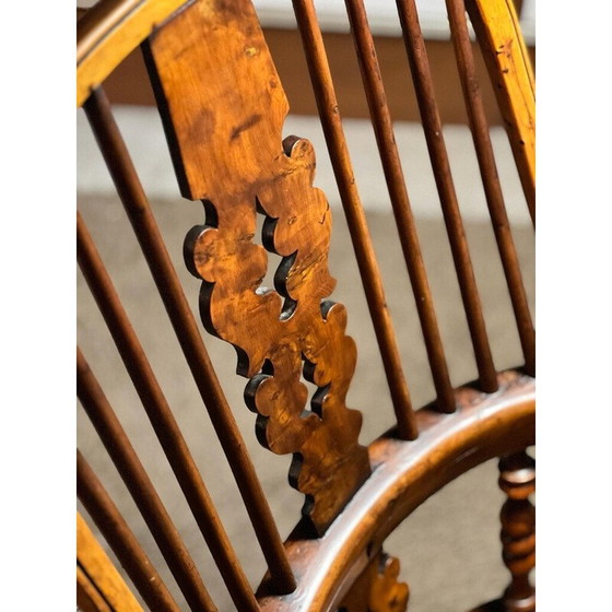 Image 1 of Victorian Windsor armchair in solid elm, 1850