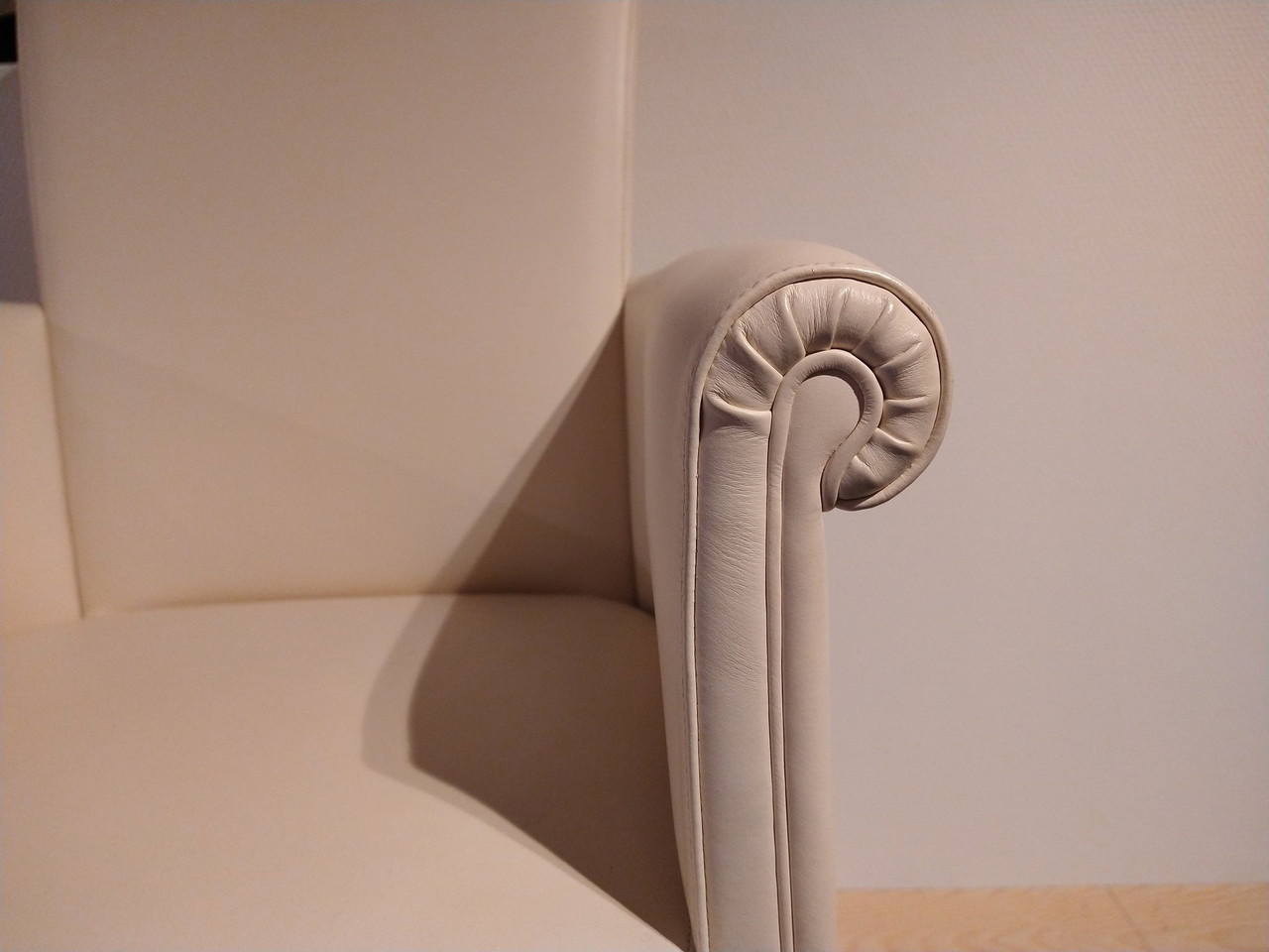 Poltrona Frau - Vittoria | €1,195 | Whoppah