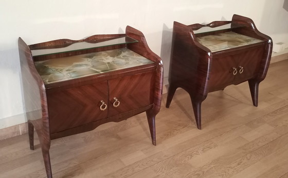 Image 1 of 2x Tables de chevet italiennes du Mid Century avec plateaux en verre