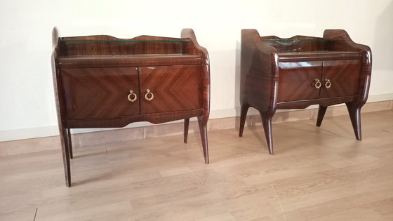 Image 1 of 2x Tables de chevet italiennes du Mid Century avec plateaux en verre