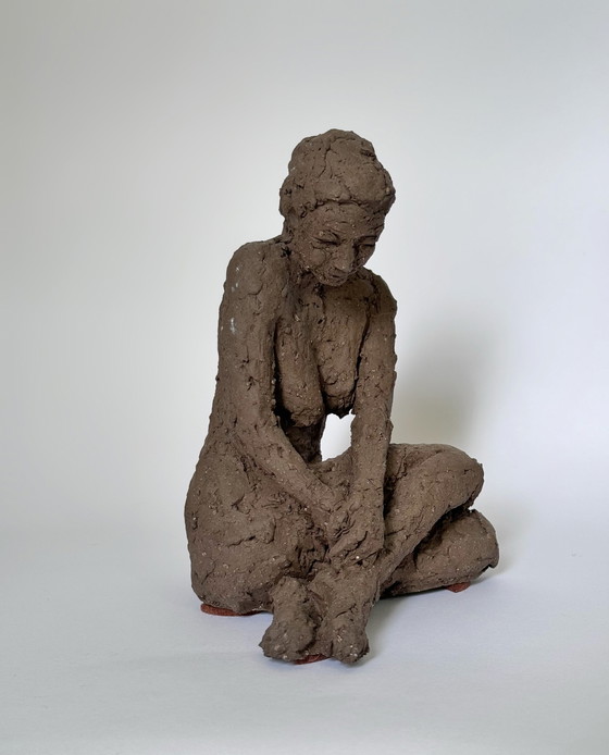 Image 1 of Yolande Ide - une sculpture de femme nue