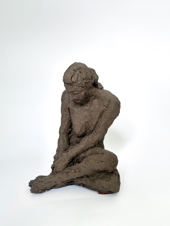 Image 1 of Yolande Ide - une sculpture de femme nue