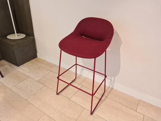 Image 1 of Artifort Beso bar stool