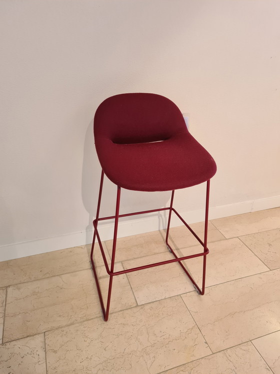 Image 1 of Artifort Beso bar stool