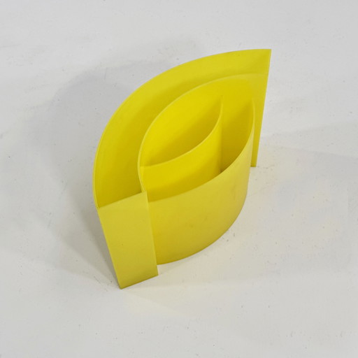 Yellow Wave Magazine Rack By Maier Aichen For Authentics, 1990S