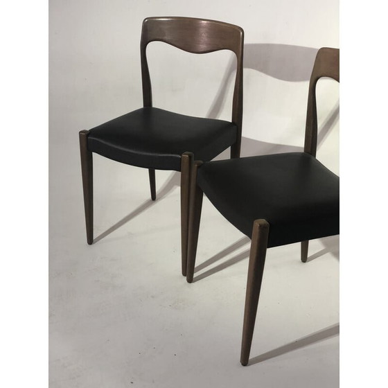 Image 1 of Pair of vintage chairs in the style of Niels Otto Moller, 1960