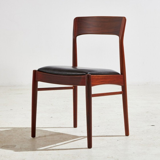 Image 1 of Set of 4 vintage model 26 rosewood dining chair by Henning Kjærnulf for Korup Stolefabrik, 1960s