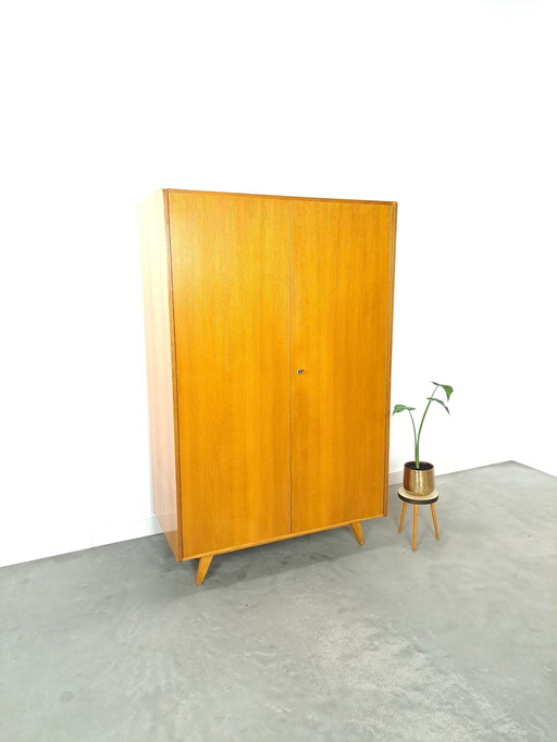 Jiri Jiroutek veneer wardrobe