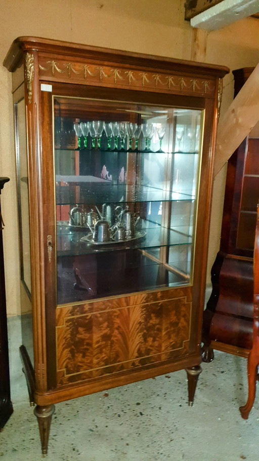 Exclusive Empire Display Cabinet