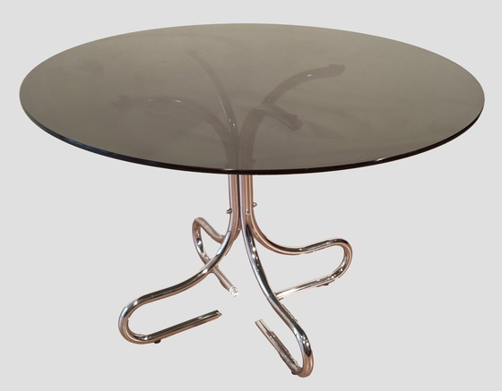 Image 1 of Table basse italienne du milieu du siècle en acier et chrome avec plateau rond en verre fumé, années 1960