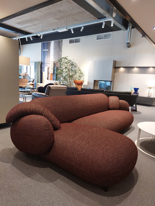 Leolux Pulla lounge sofa