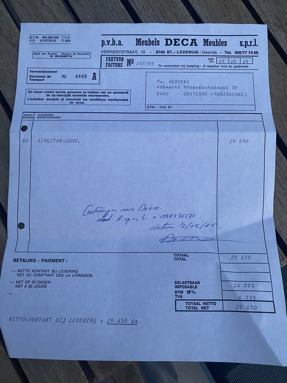 Image 1 of Chesterfield style fauteuil