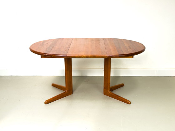 Image 1 of Table à manger ronde danoise extensible en teck par Korup, 1980s