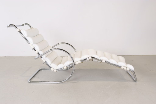 Mies van der Rohe Vintage lounger