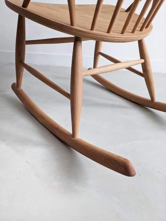 Image 1 of Niels Eilersen rocking chair 'IW3' by Illum Wikkelsø