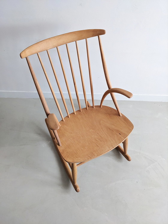 Image 1 of Fauteuil à bascule Niels Eilersen "IW3" par Illum Wikkelsø