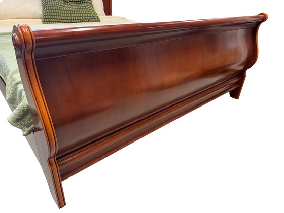 Image 1 of Vintage Double Bed Of Oak