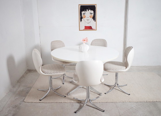 Image 1 of 5x Giroflex chairs + Herman Miller dining table