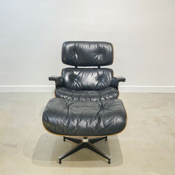 Image 1 of Vintage armchair with ottoman in Rio rosewood by Charles and Ray Eames, 1970
