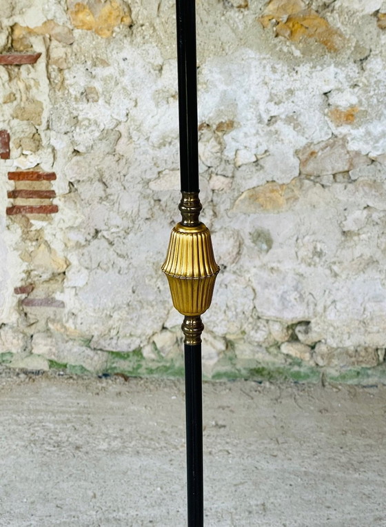 Image 1 of Lampada da terra vintage con decorazioni in ottone dorato su gambe a treppiede, anni '60