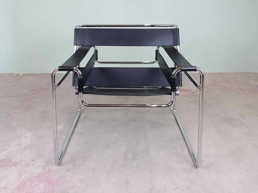 Chaise Wassily par Marcel Breuer pour Gavina