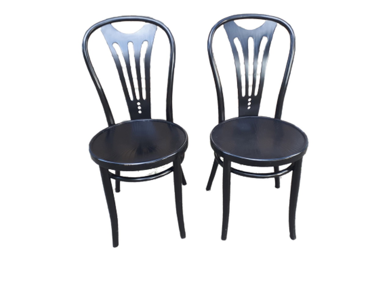 2x black Thonet chairs | €130 | Whoppah