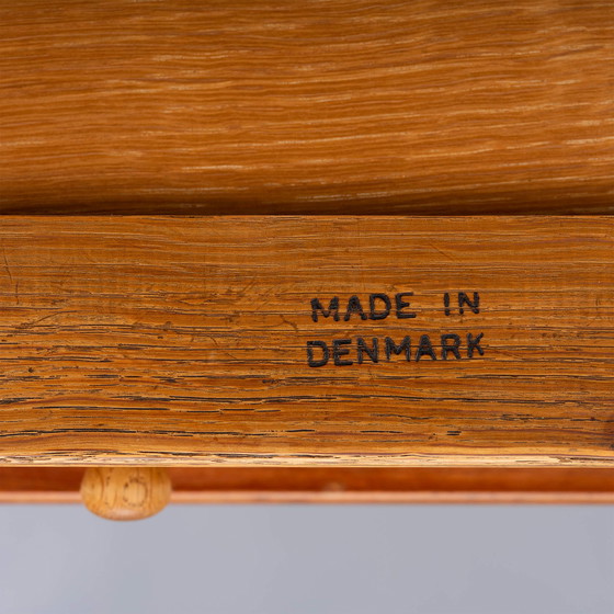Image 1 of Scrivania d'epoca: AT-305 Design di Hans J. Wegner