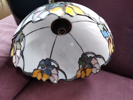 Image 1 of Tiffany style hanging lamp