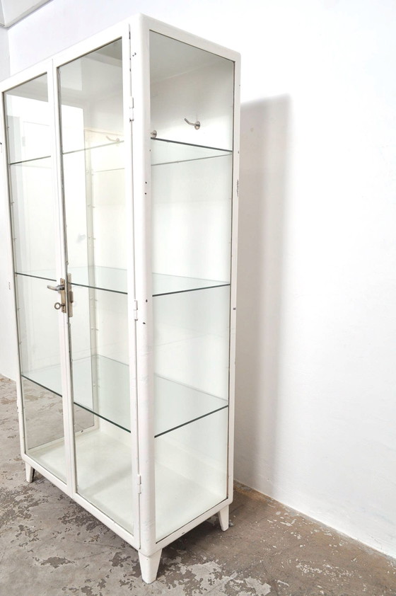 Image 1 of Vetrina vintage