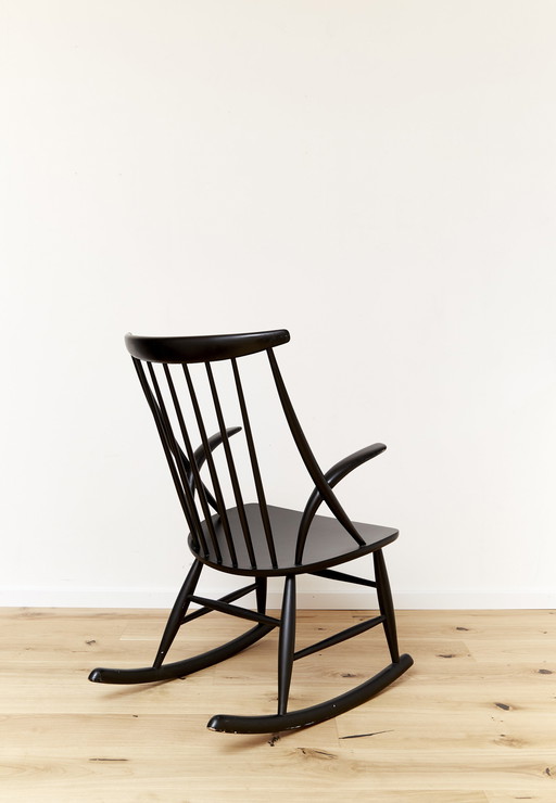 Illum Wikkelso Rocking Chair "IW3" for Niels Eilersen