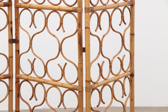 Image 1 of Vintage Rattan folding screen or room divider made in Italy 1960s.