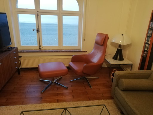 Vitra Repos + Ottoman