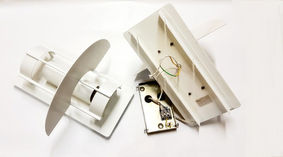 Image 1 of Louis Poulsen Saturn wall lamp