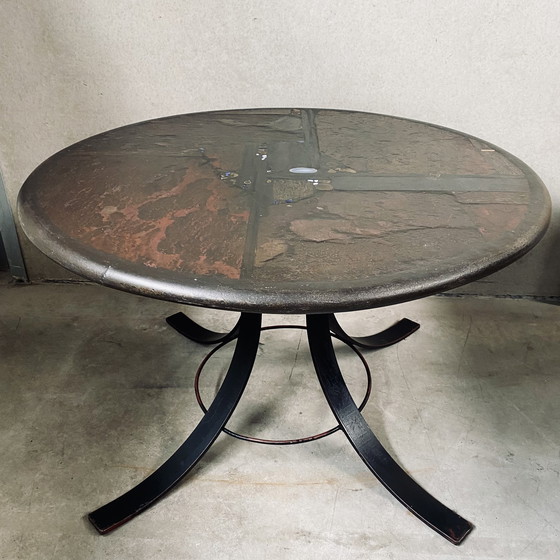 Image 1 of Table de salle à manger ronde brutaliste par Paul Kingma 1980