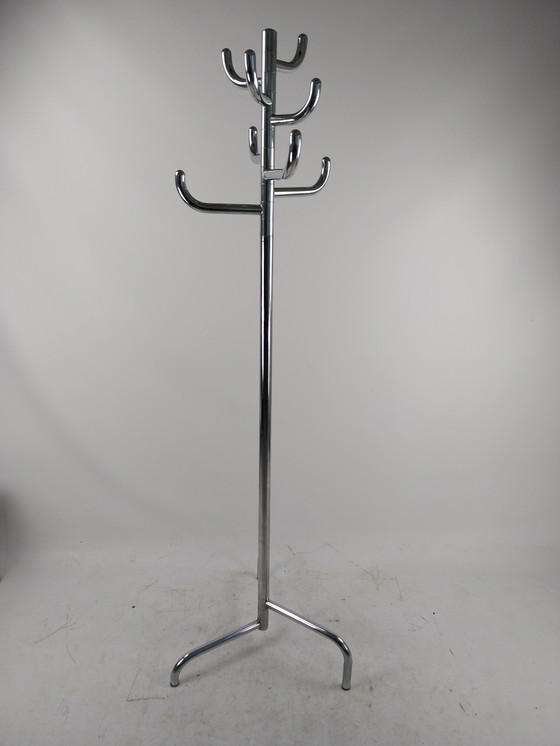 Image 1 of 1 x 1970's tube frame chrome steel standing coat rack. With 8 hooks.