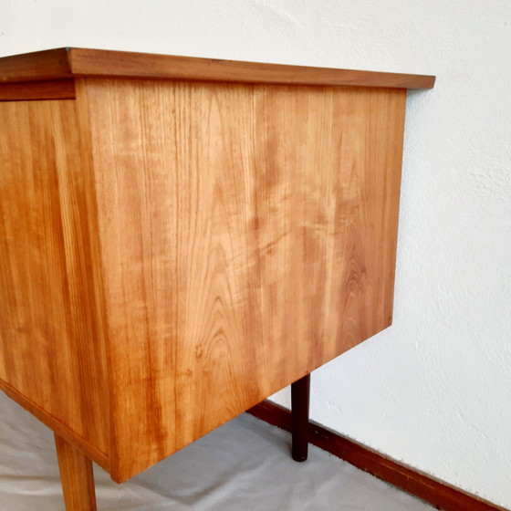 Image 1 of Bureau vintage