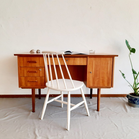 Image 1 of Bureau vintage