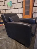 2x black leather Linteloo Marconi armchairs with footstool