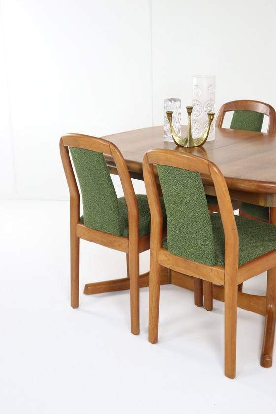 Image 1 of Dyrlund Extendable Oval Dining Table 'Purling' Vintage