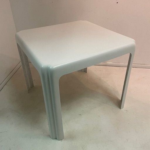 Vintage fiberglass table by Patrick Gingembre for Prisunic