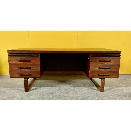 Image 1 of Vintage rosewood executive desk by Jensen and Valeur for Dyrlund, Denmark