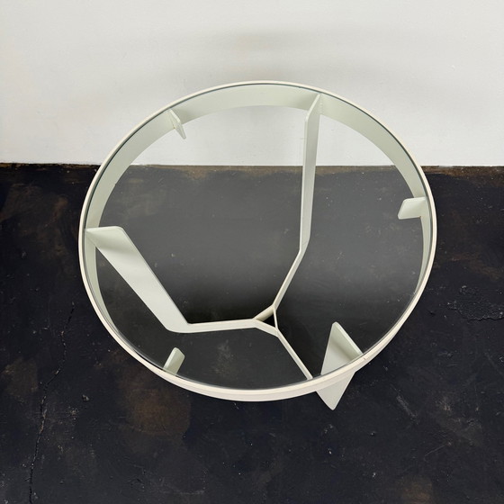 Image 1 of Mesa auxiliar o mesa de centro blanca con cristal