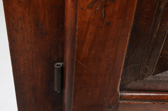Image 1 of Antiguo gabinete español tallado en roble del siglo XVI