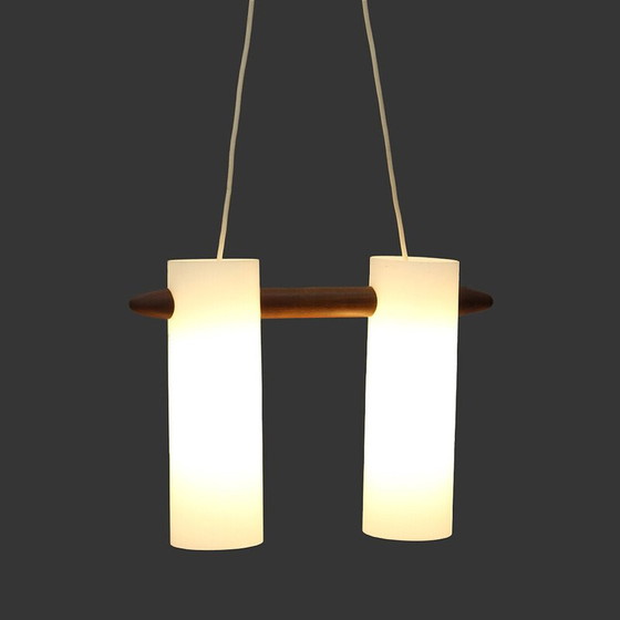 Image 1 of Lampada a sospensione vintage in vetro opalino e teak di Uno e Östen Kristiansson per Luxus, Svezia 1960
